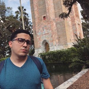 Meet your Posher, Adrian